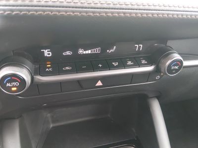 2024 Mazda Mazda3 Hatchback - Photo 13