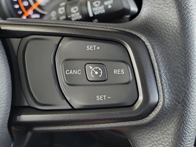 2026 Jeep Wrangler — photo 24 view