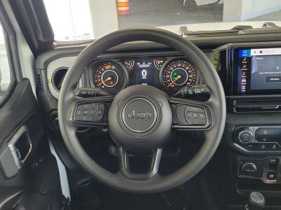 2026 Jeep Wrangler — photo 22 view