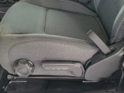 2026 Jeep Wrangler — photo 19 view
