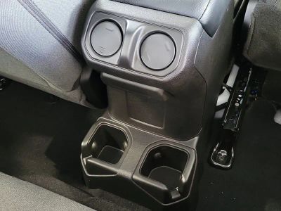 2026 Jeep Wrangler — photo 10 view