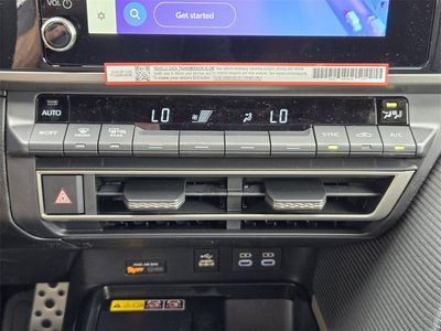 2026 Toyota Camry - Photo 13
