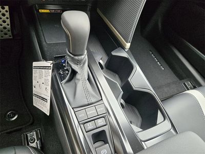 2026 Toyota Camry - Photo 14