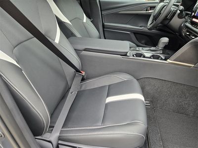 2026 Toyota Camry - Photo 9