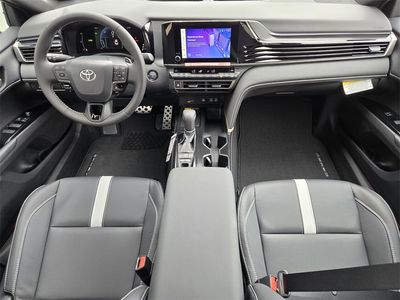2026 Toyota Camry - Photo 18