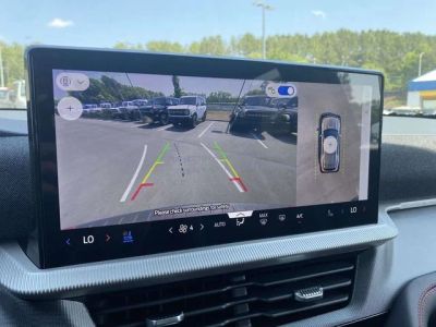 2026 Ford Explorer — photo 18 view