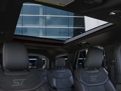 2026 Ford Explorer — photo 22 view