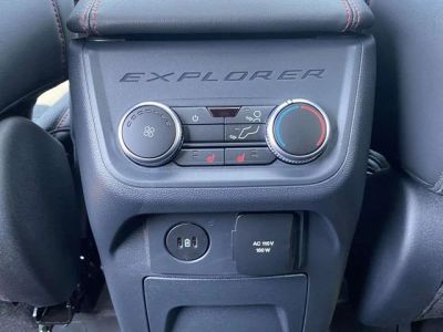 2026 Ford Explorer — photo 12 view