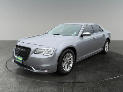 2016 Chrysler 300 — rear three-quarter view