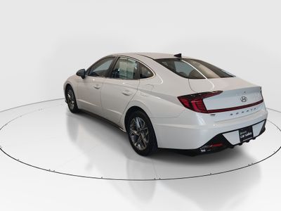 2020 Hyundai Sonata — detail view