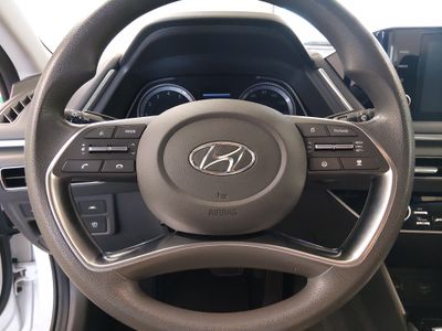 2020 Hyundai Sonata — photo 12 view