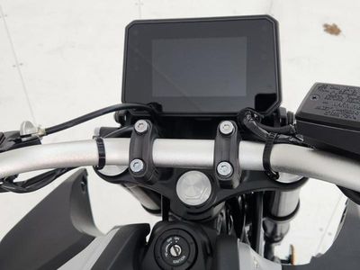 2025 Yamaha MT-07 - Photo 10