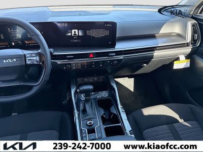 2026 Kia Sorento — photo 17 view