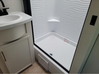 2026 Grand Design Transcend - Photo 30