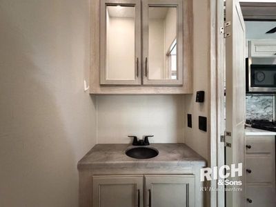 2024 Forest River Sierra Luxury - Photo 27