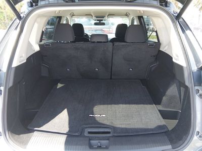 2025 Nissan Rogue - Photo 11