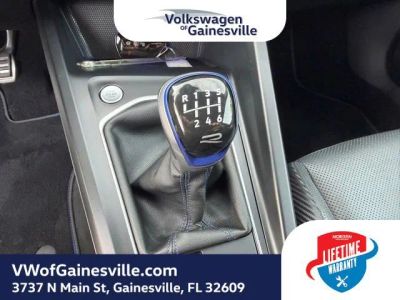 2022 Volkswagen Golf R — photo 27 view