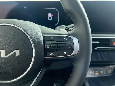 2026 Kia K5 — photo 19 view