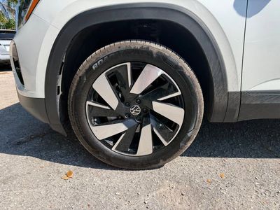 2026 Volkswagen Atlas Cross Sport - Photo 9
