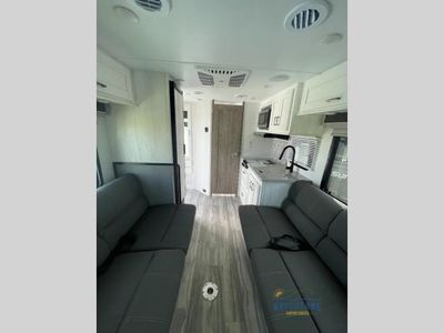 2025 Gulf Stream BT Cruiser - Photo 11