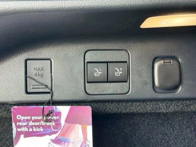 2026 Lexus RX — photo 13 view