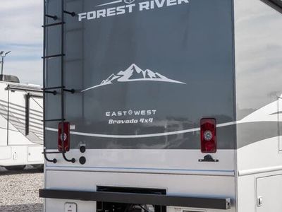 2026 East to West Bravado - Photo 44