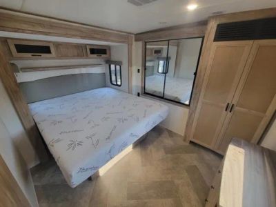 2023 Palomino SolAire - Photo 23