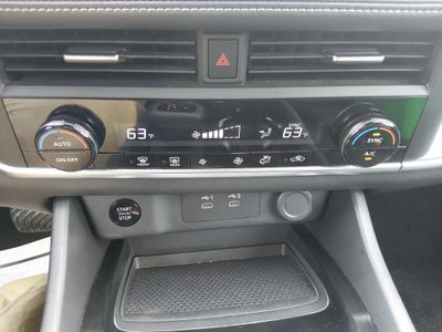 2025 Nissan Rogue — photo 13 view