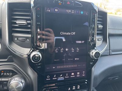 2026 RAM 1500 — photo 72 view