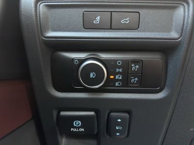2024 Ford Expedition - Photo 8
