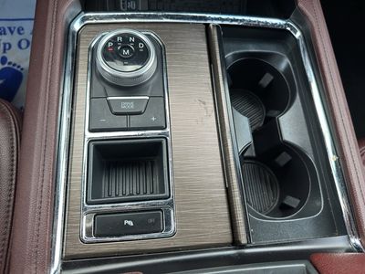 2024 Ford Expedition - Photo 4