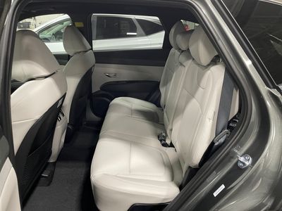 2026 Hyundai Tucson Hybrid — photo 18 view