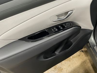 2026 Hyundai Tucson Hybrid — photo 20 view