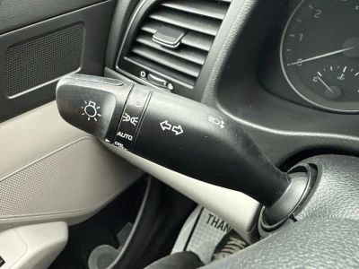 2017 Hyundai Elantra - Photo 22