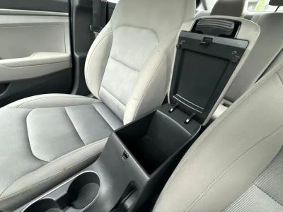 2017 Hyundai Elantra - Photo 26