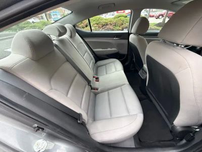 2017 Hyundai Elantra - Photo 34