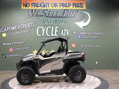 2024 Polaris® General XP 1000 Ultimate — front three-quarter view
