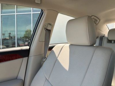 2011 Toyota Avalon - Photo 23