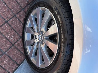 2011 Toyota Avalon - Photo 9