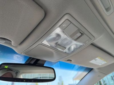 2011 Toyota Avalon - Photo 24