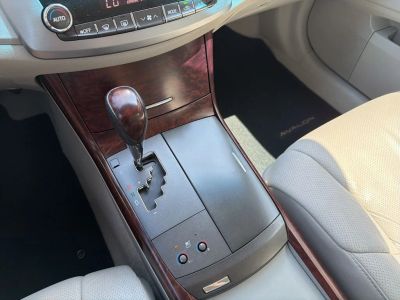 2011 Toyota Avalon - Photo 22