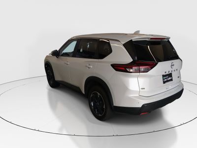 2024 Nissan Rogue - Photo 5
