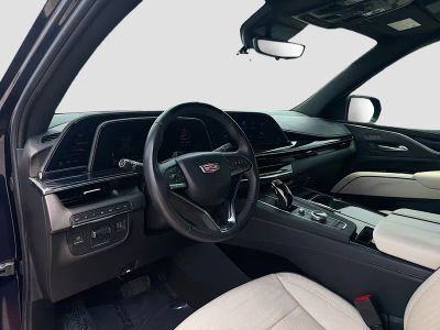 2023 Cadillac Escalade ESV — photo 28 view