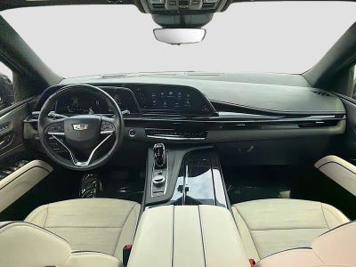 2023 Cadillac Escalade ESV — photo 17 view