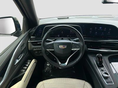 2023 Cadillac Escalade ESV — photo 18 view