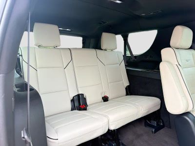 2023 Cadillac Escalade ESV — photo 22 view
