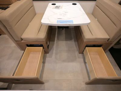 2027 Thor Motor Coach CHATEAU — photo 19 view