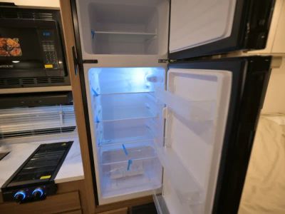 2027 Thor Motor Coach CHATEAU — photo 15 view