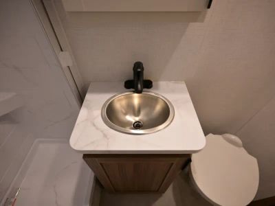 2027 Thor Motor Coach CHATEAU — photo 29 view