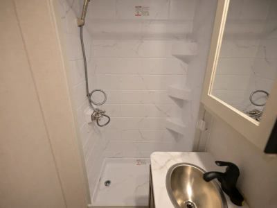 2027 Thor Motor Coach CHATEAU — photo 30 view